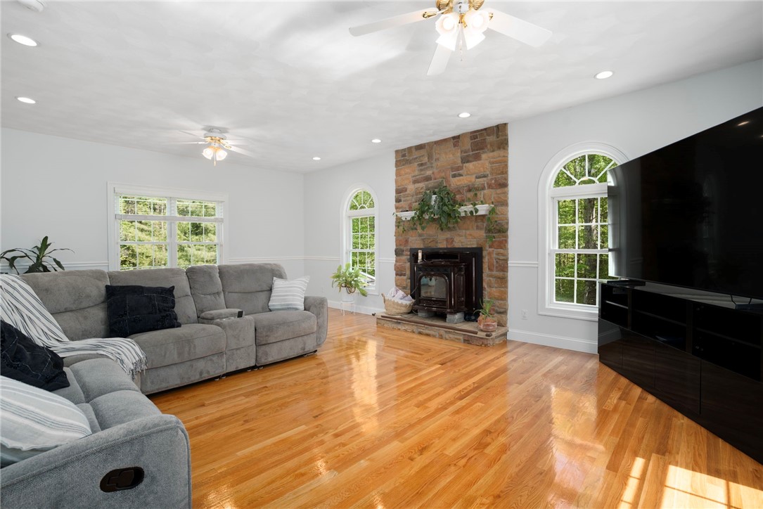 625 Cherry Farm Road Burrillville, RI 02830 - Photo 16 of 50