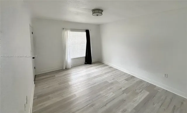 $2,000 | Country Club of Miami, Hialeah, FL 33015