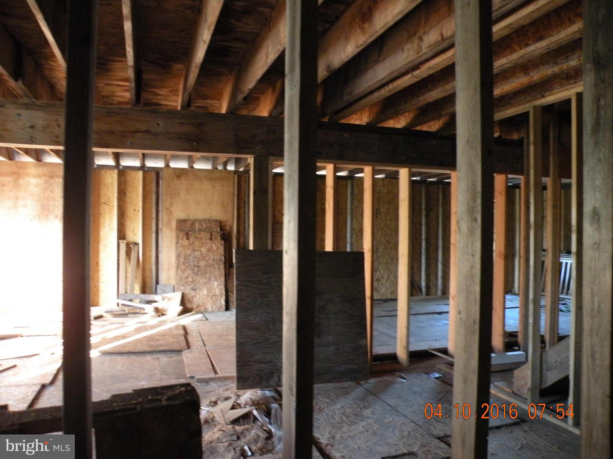 4144 Alesia Road Manchester, MD 21102 - Photo 6 of 9 Interior (General)