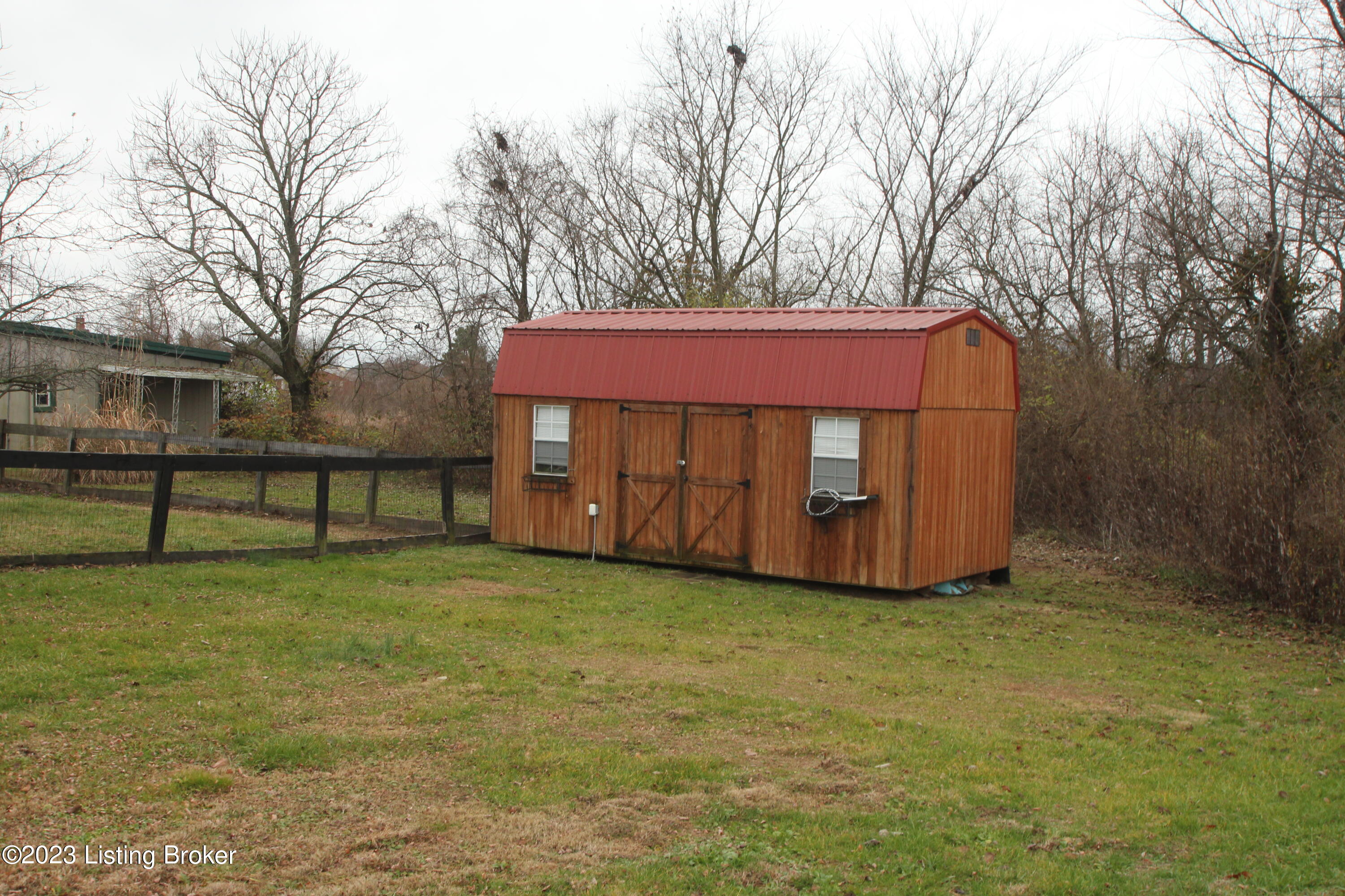 4909 Jackson Road Eminence, KY 40019 - Photo 8 of 26 IMG_0056
