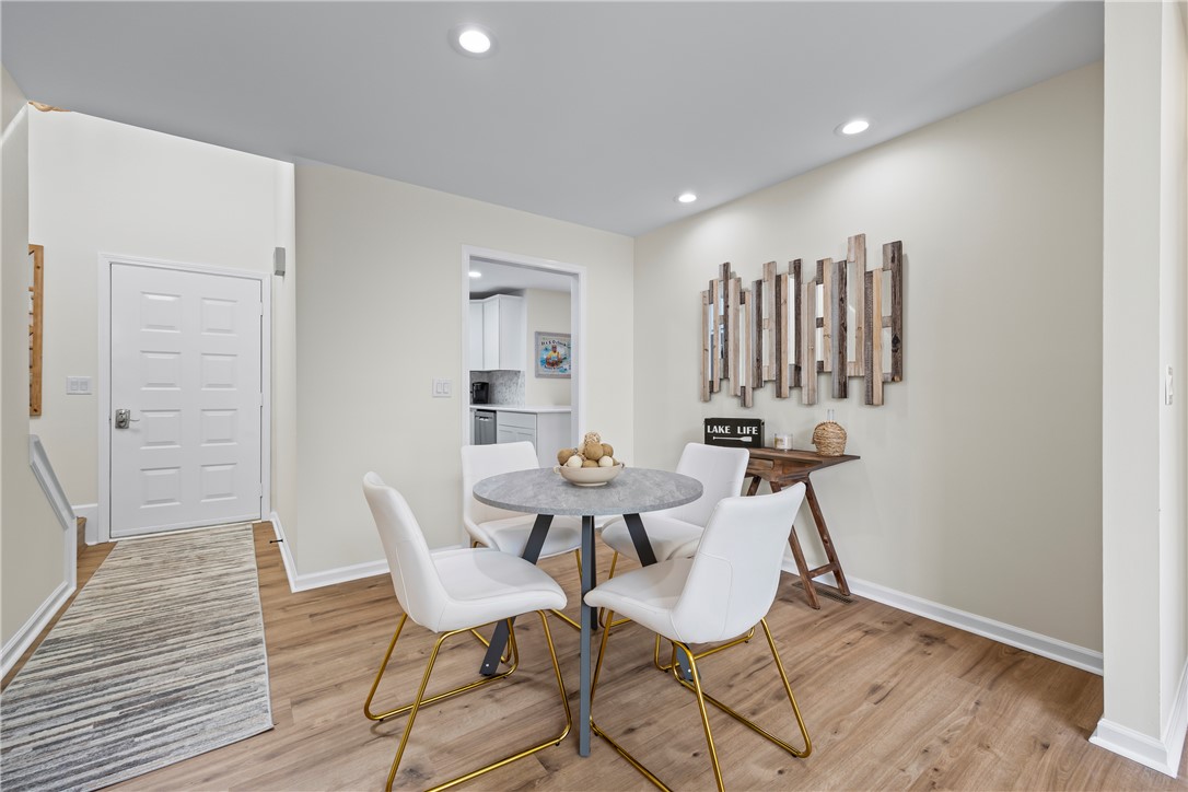 94 Point Pl Drive Westminster, SC 29693 - Photo 4 of 48