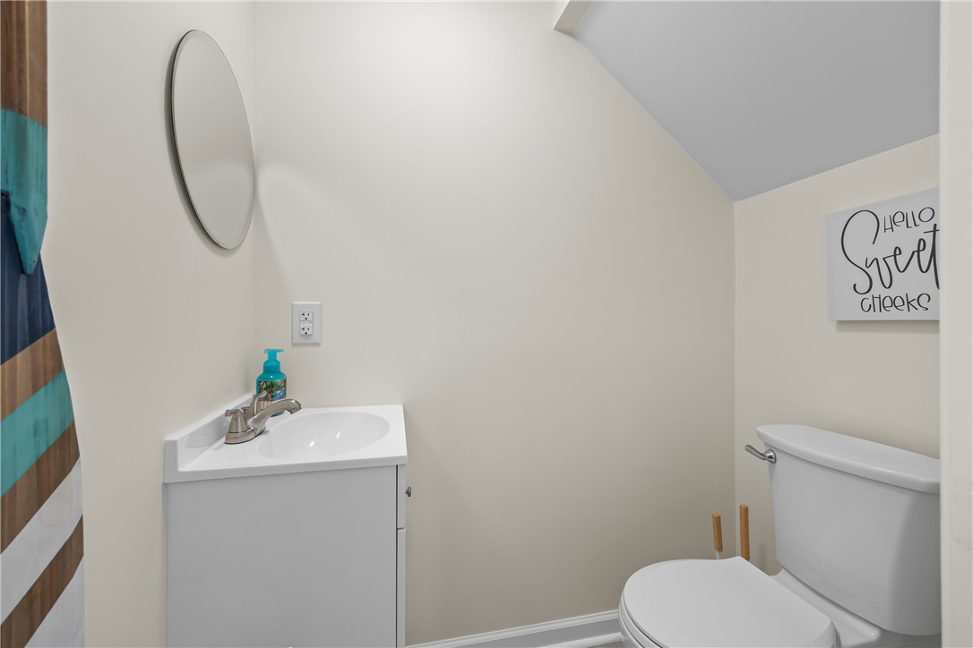 94 Point Pl Drive Westminster, SC 29693 - Photo 6 of 48