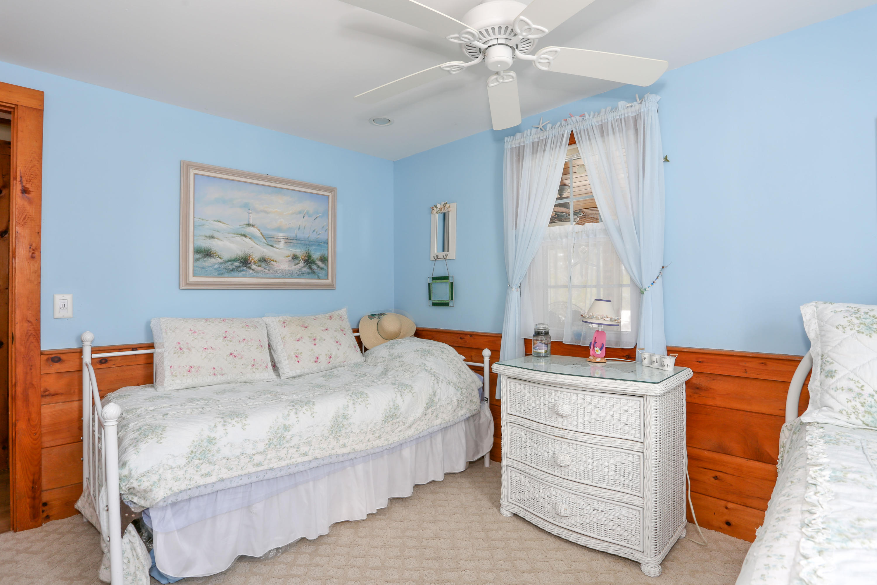 61 Captain Chase Road Dennis Port, MA 02639 - Photo 13 of 19 61CapLR-16
