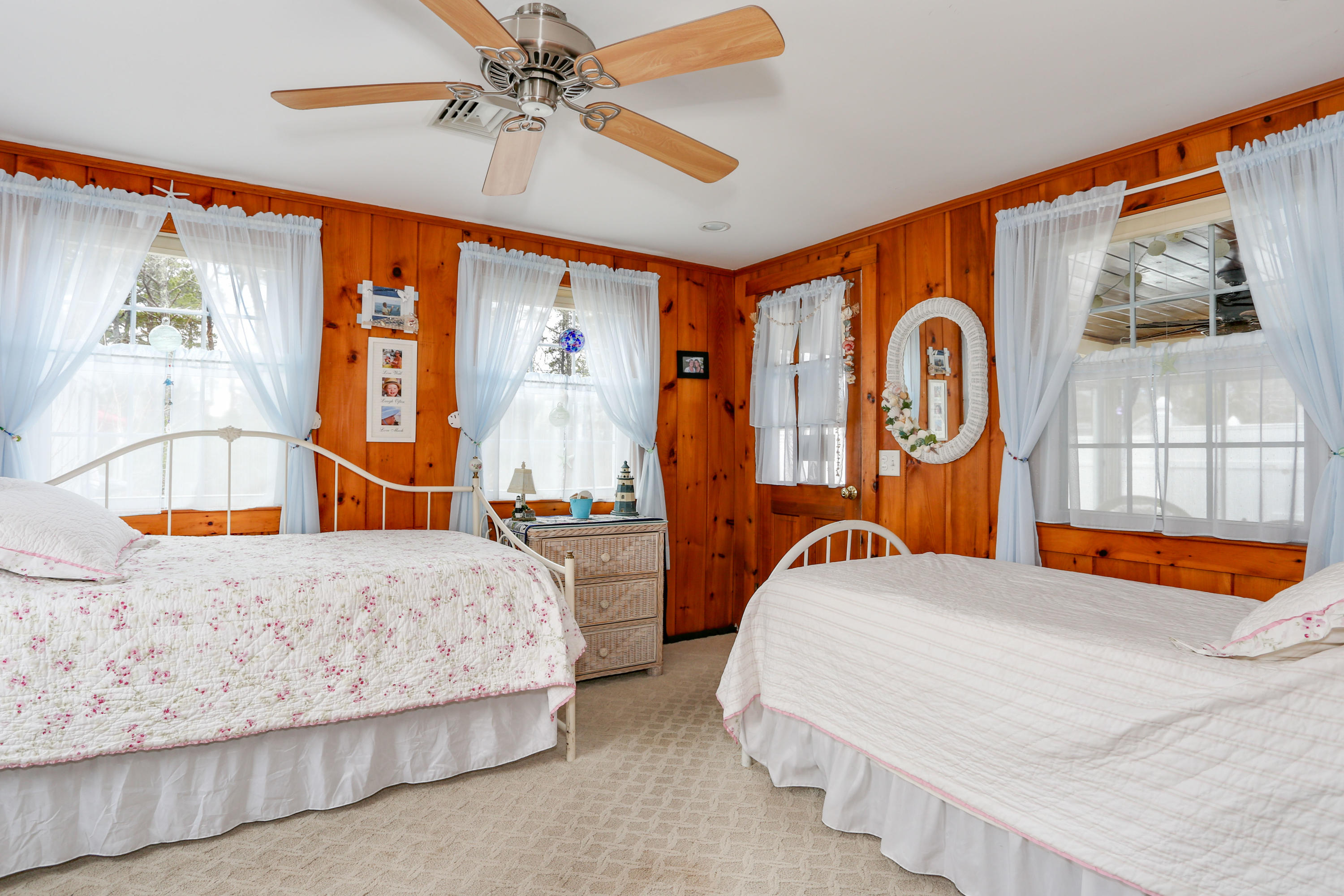 61 Captain Chase Road Dennis Port, MA 02639 - Photo 14 of 19 61CapLR-17