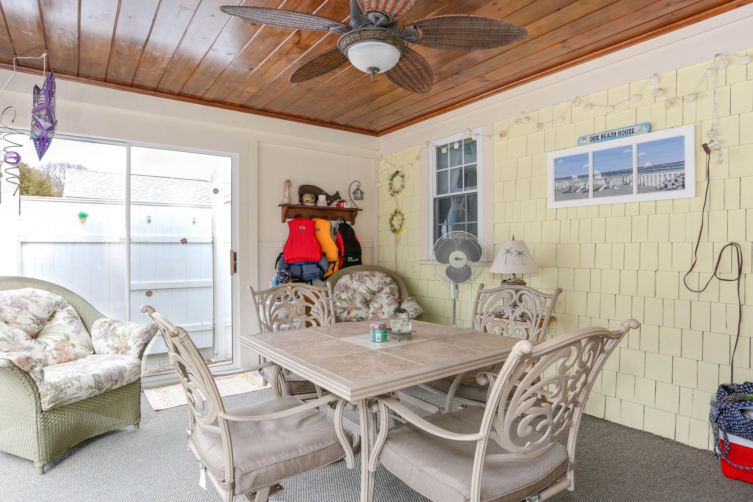 61 Captain Chase Road Dennis Port, MA 02639 - Photo 17 of 19 61CapLR-20