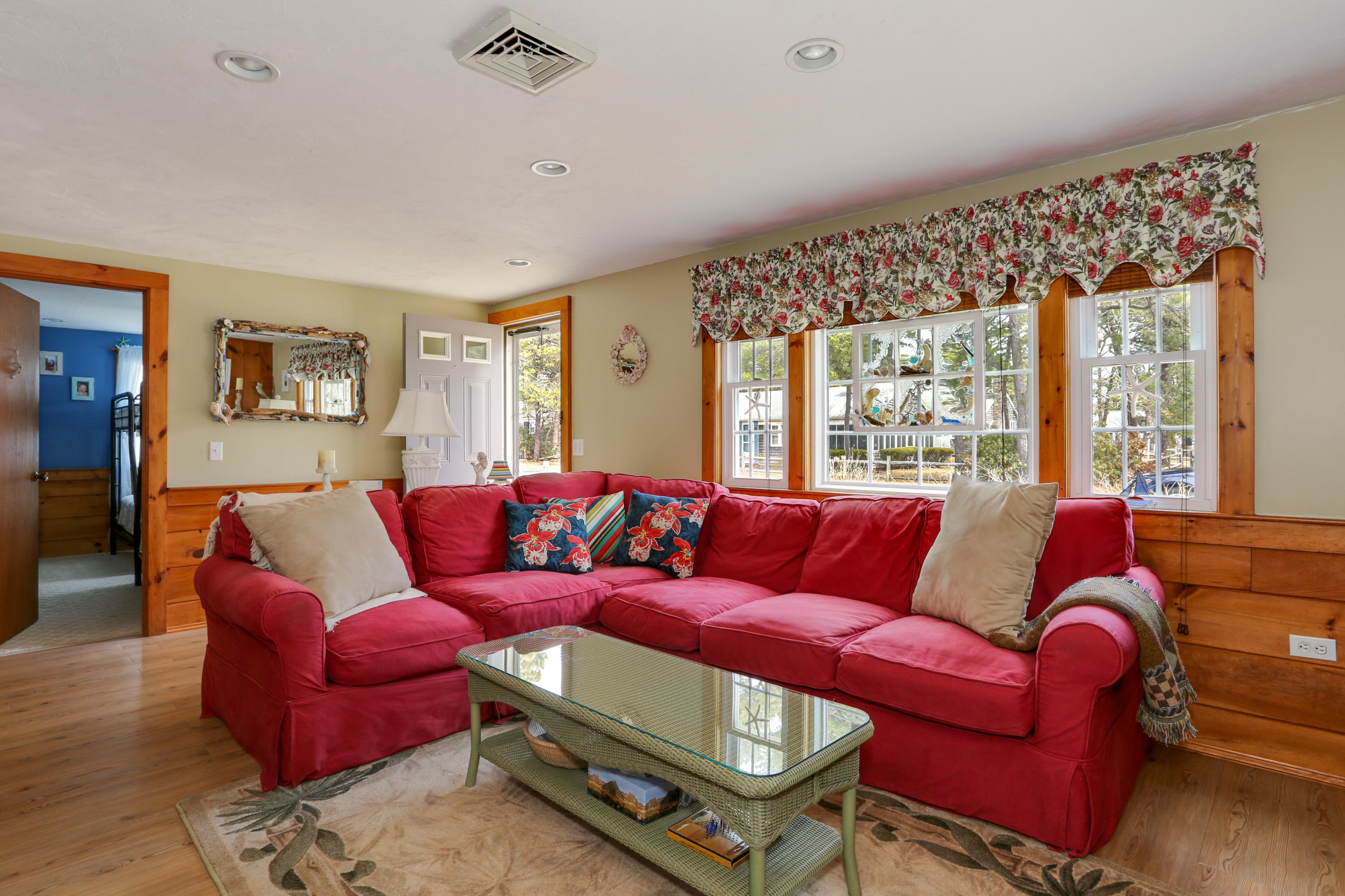 61 Captain Chase Road Dennis Port, MA 02639 - Photo 4 of 19 61CapLR-7