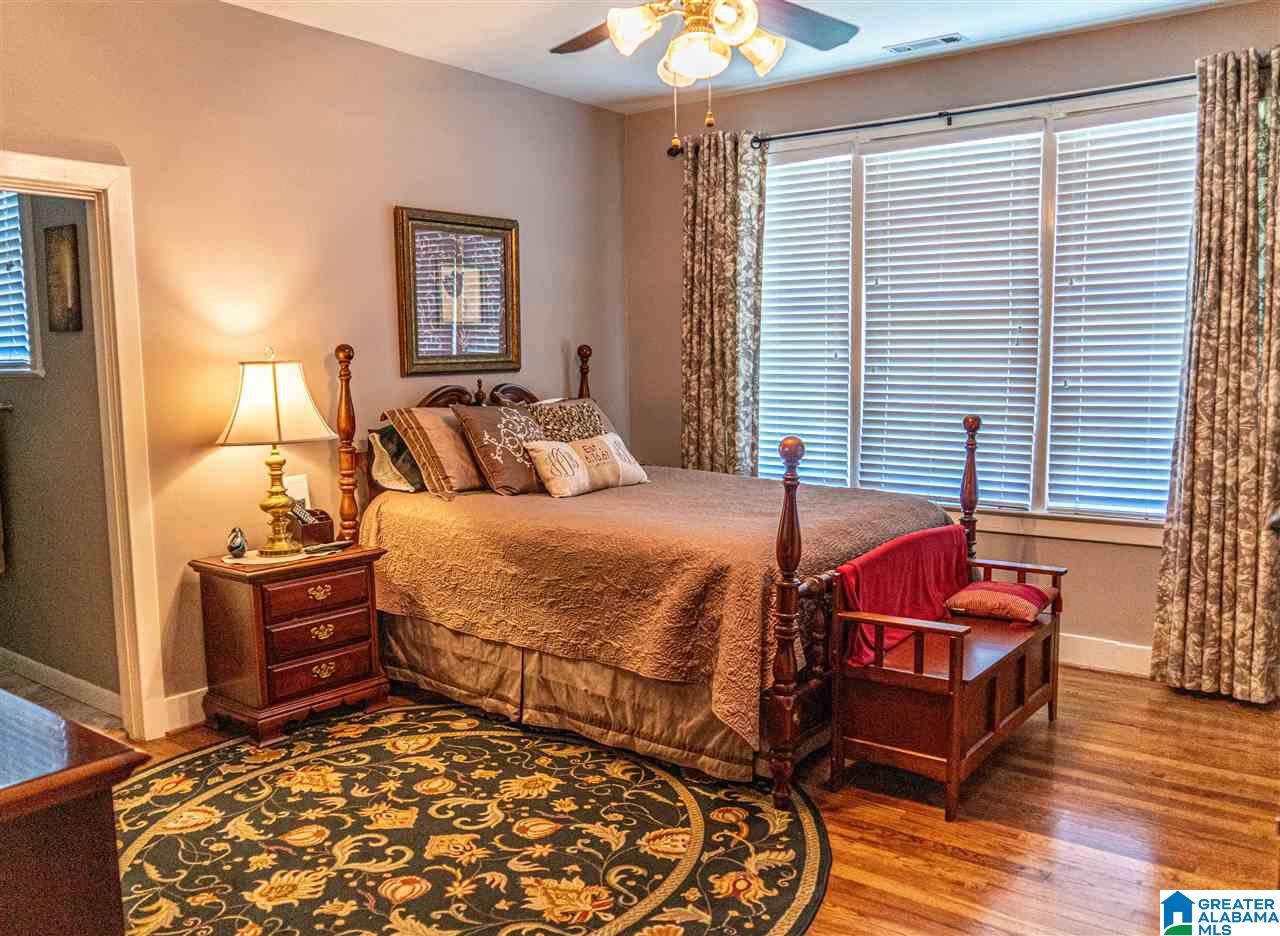 557 Shades Crest Road Birmingham, AL 35226 - Photo 13 of 41