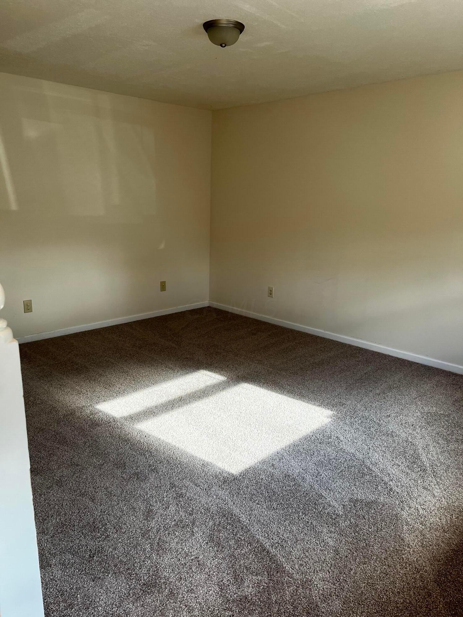 53 Neil Street, Unit 4 Delaware, OH 43015 - Photo 10 of 14 IMG_6594