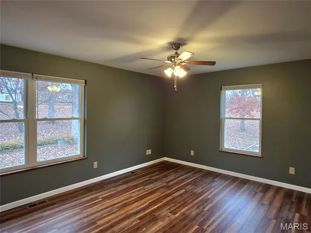 $419,900 | 1232 West Springfield Road, St. Clair, MO 63077