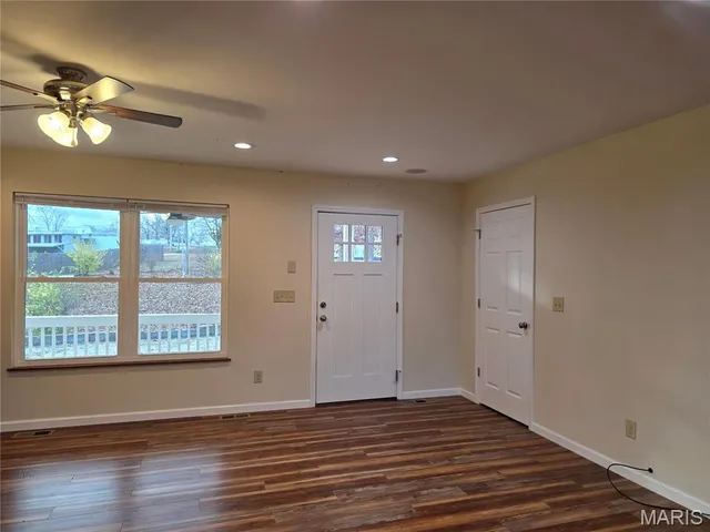 $419,900 | 1232 West Springfield Road, St. Clair, MO 63077