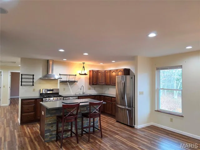 $419,900 | 1232 West Springfield Road, St. Clair, MO 63077