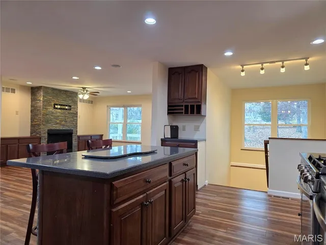 $399,900 | 1232 West Springfield Road, St. Clair, MO 63077