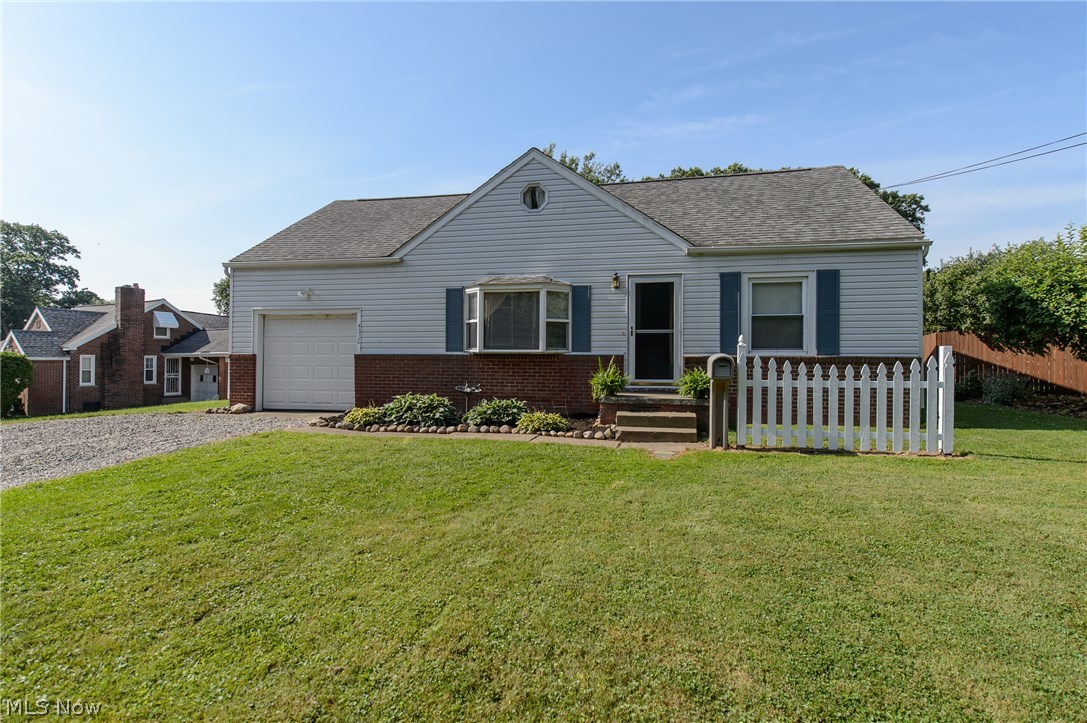4330 Lake Heights Road Northwest Canton, OH 44708 - Photo 1 of 15 Gallery Image 1