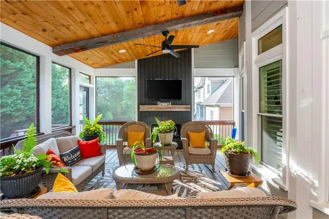 $875,000 | 2621 Trailing Ivy Way Northeast, Buford, GA 30519