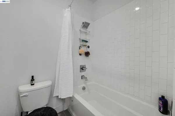 $1,699,000 | 7228 Carneros Lane, Dublin, CA 94568