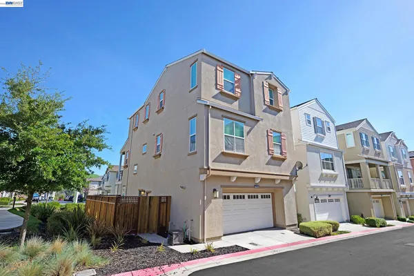 $1,699,000 | 7228 Carneros Lane, Dublin, CA 94568