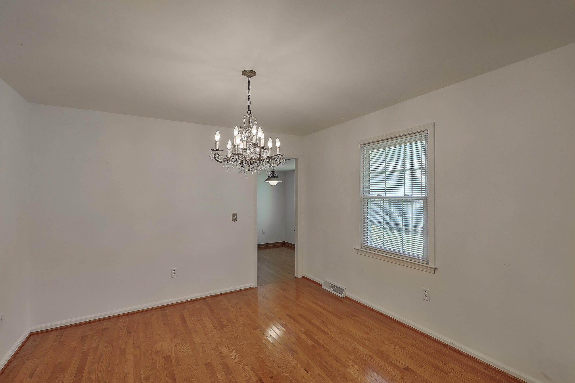 2829 Harvard Road Charleston, SC 29414 - Photo 7 of 31 1R3A2963_4_5_6_7_8_9