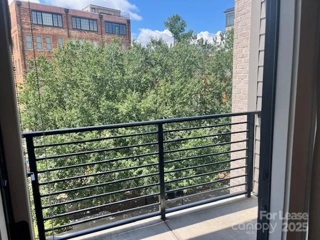 $1,950 | 55 South Market Street, Unit 409, Asheville, NC 28801