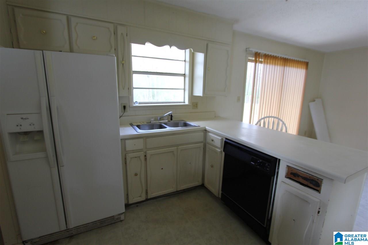 2128 Finley Street Southwest Jacksonville, AL 36265 - Photo 13 of 20