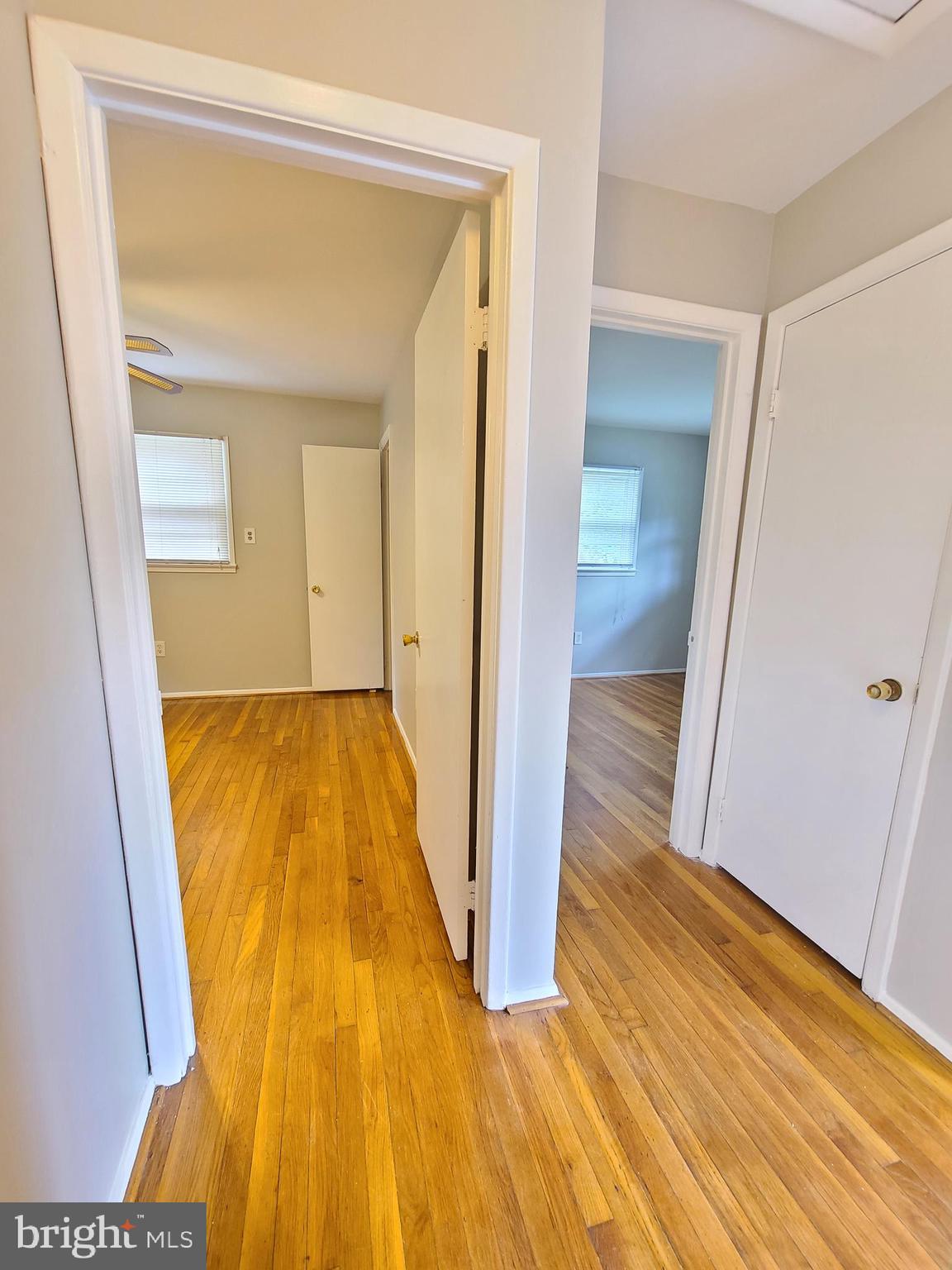 1524 Florida Avenue Woodbridge, VA 22191 - Photo 13 of 36 a view of bathroom with wooden floor