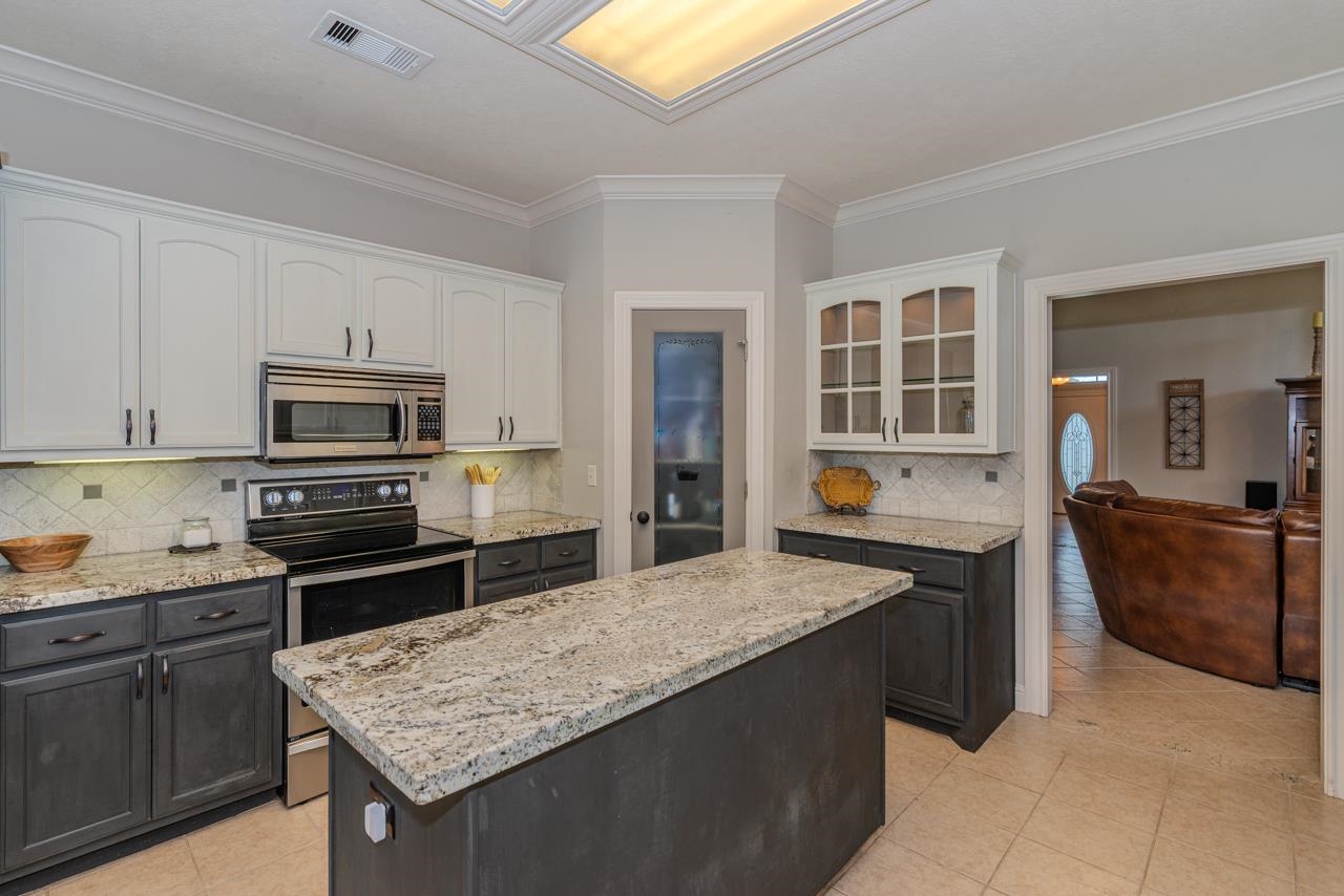6120 Westchase Loop Lumberton, TX 77657 - Photo 9 of 44
