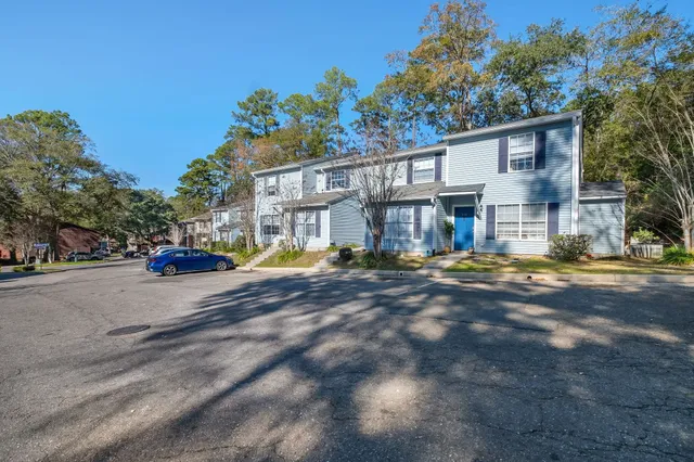 $180,000 | 2189 Timberwood Circle North, Tallahassee, FL 32304