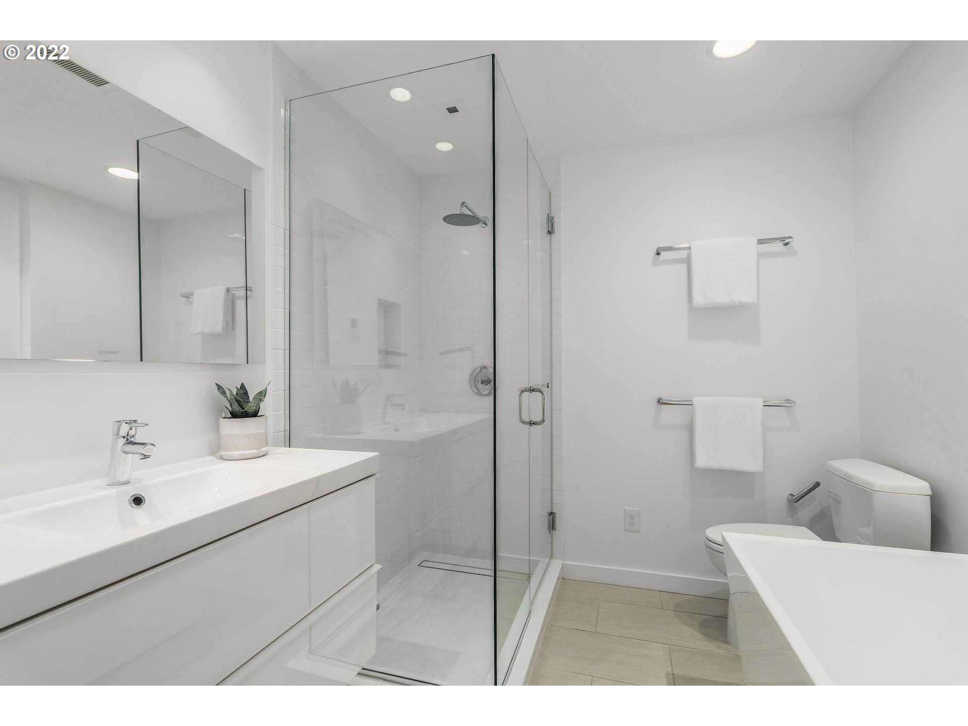 3430 Northwest Raleigh Street Portland, OR 97210 - Photo 22 of 32 Gallery Image 22