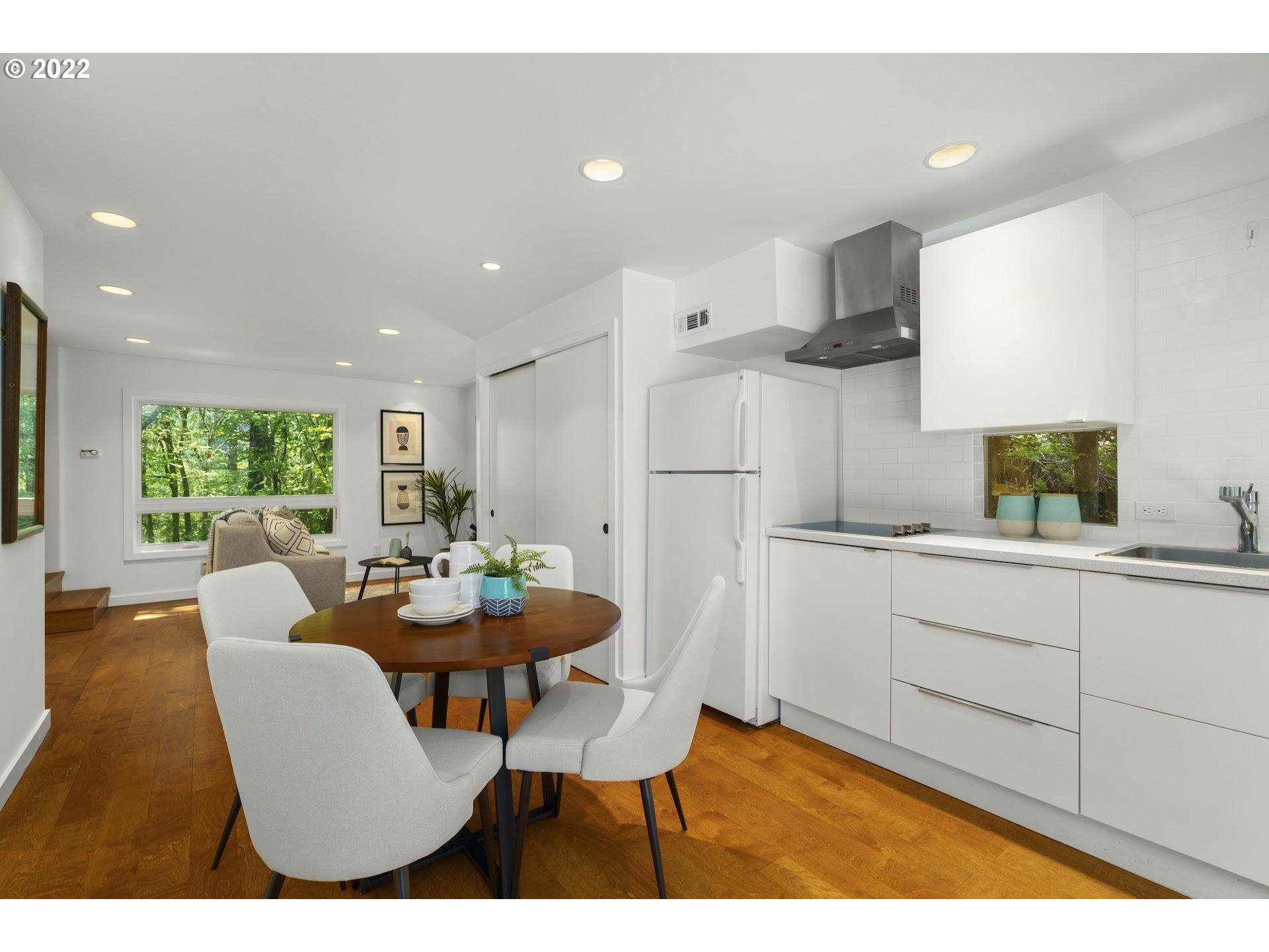 3430 Northwest Raleigh Street Portland, OR 97210 - Photo 26 of 32 Gallery Image 26
