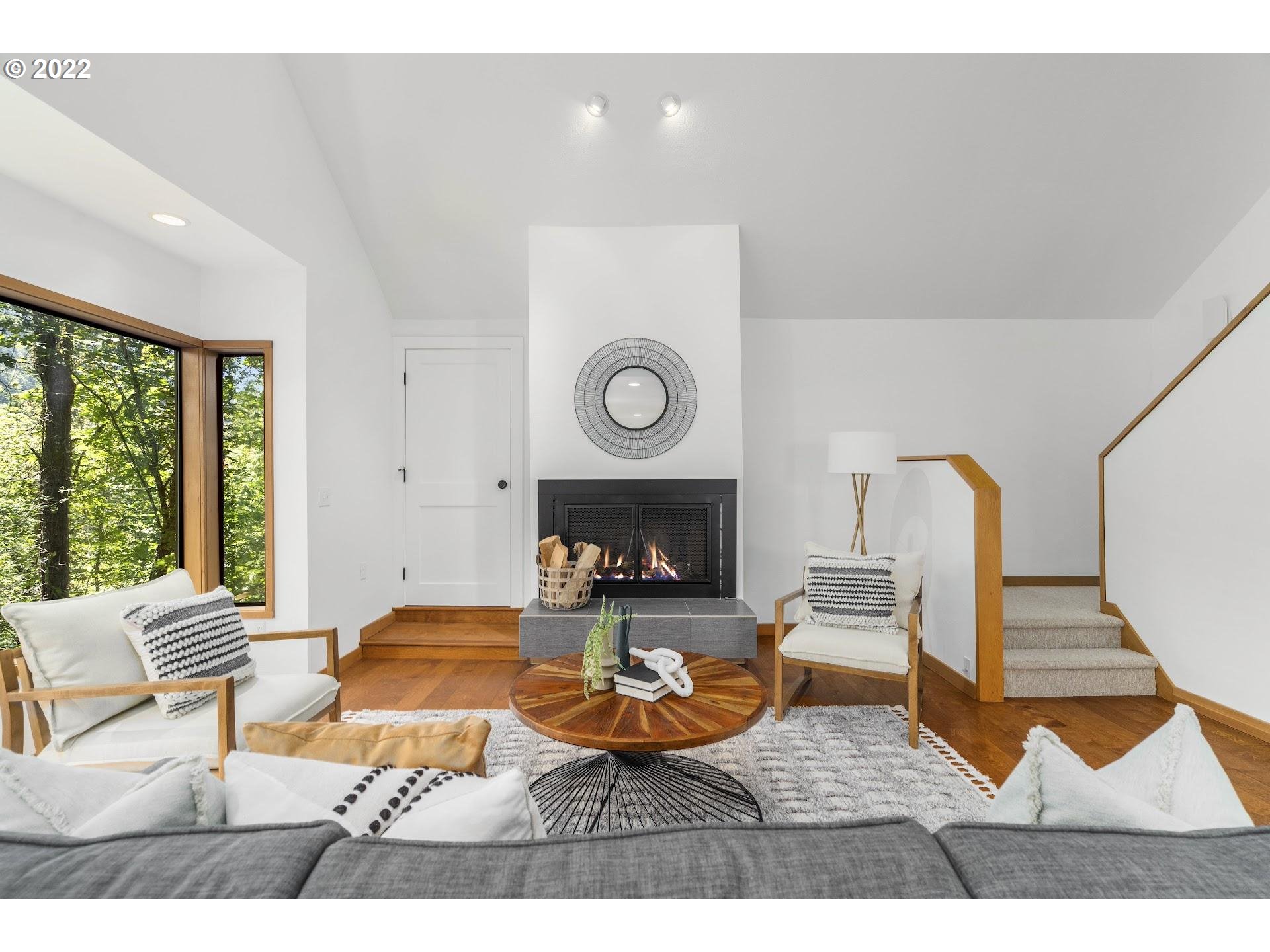 3430 Northwest Raleigh Street Portland, OR 97210 - Photo 6 of 32 Gallery Image 6