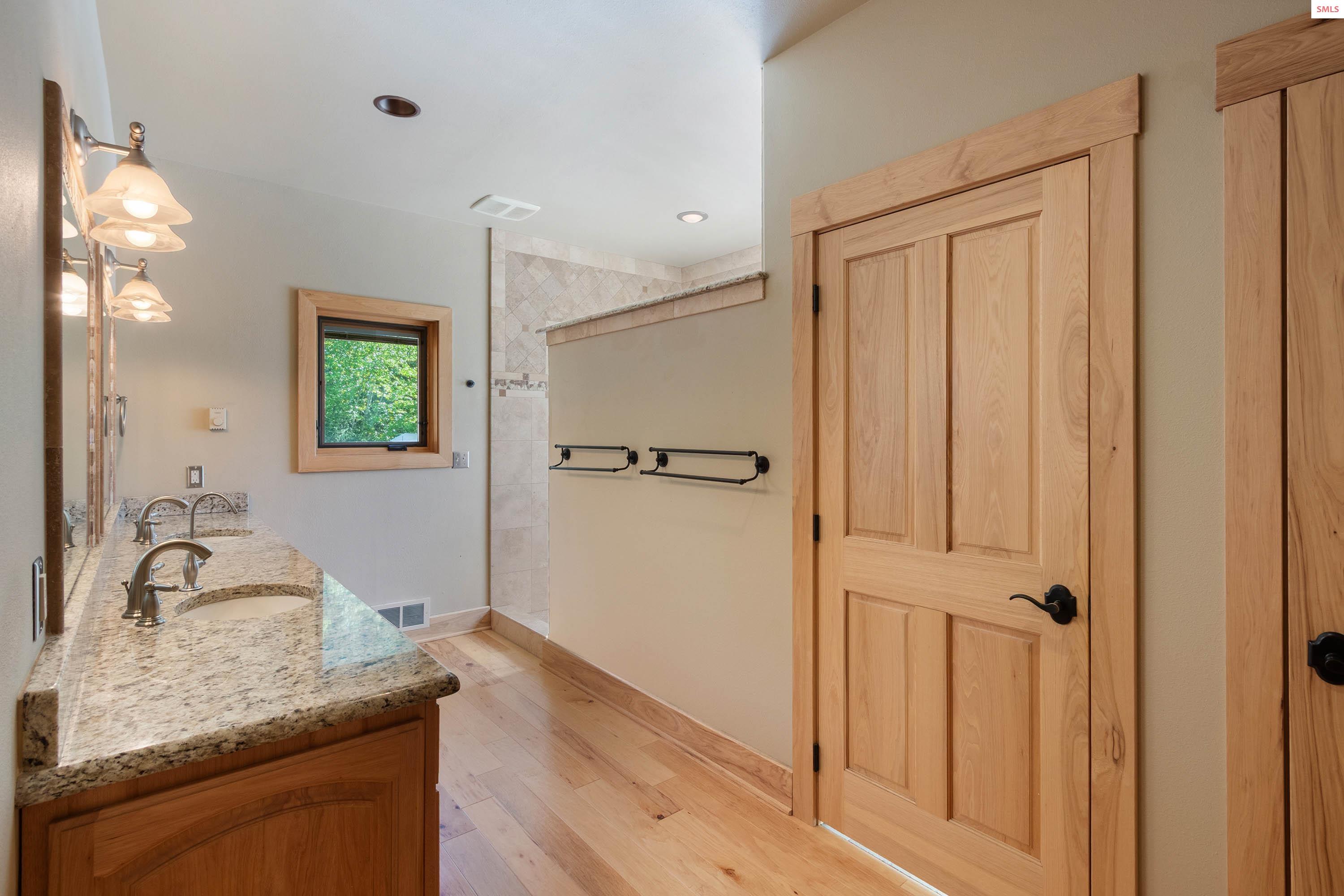 75 Buck Ridge Sagle, ID 83860 - Photo 28 of 50 Gallery Image 28