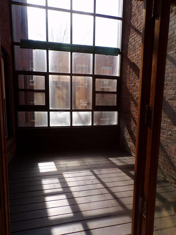 11.5 Mattoon Street Springfield, MA 01105 - Photo 21 of 40 Gallery Image 21
