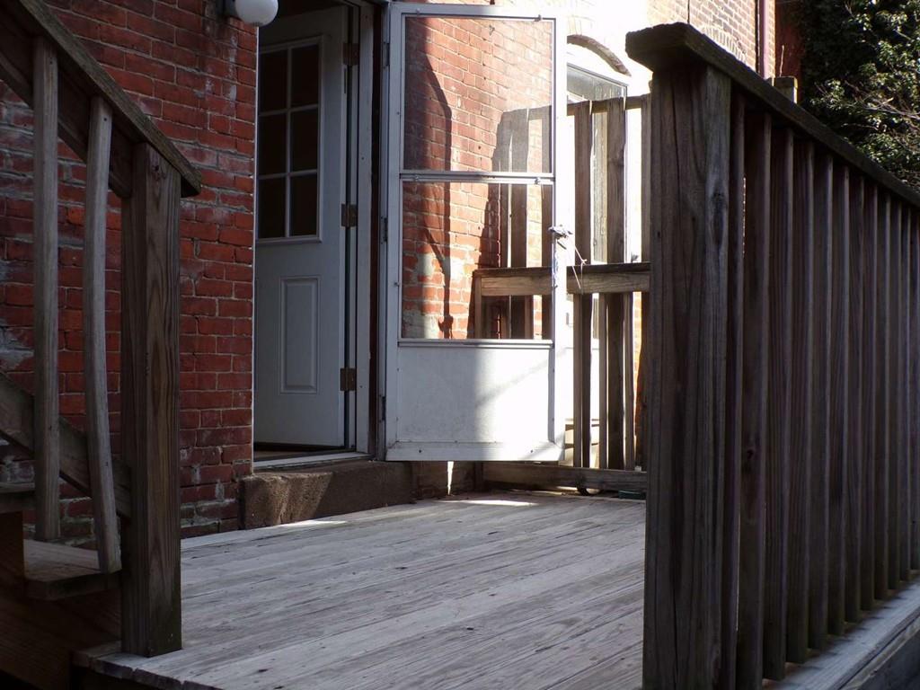 11.5 Mattoon Street Springfield, MA 01105 - Photo 8 of 40 Gallery Image 8