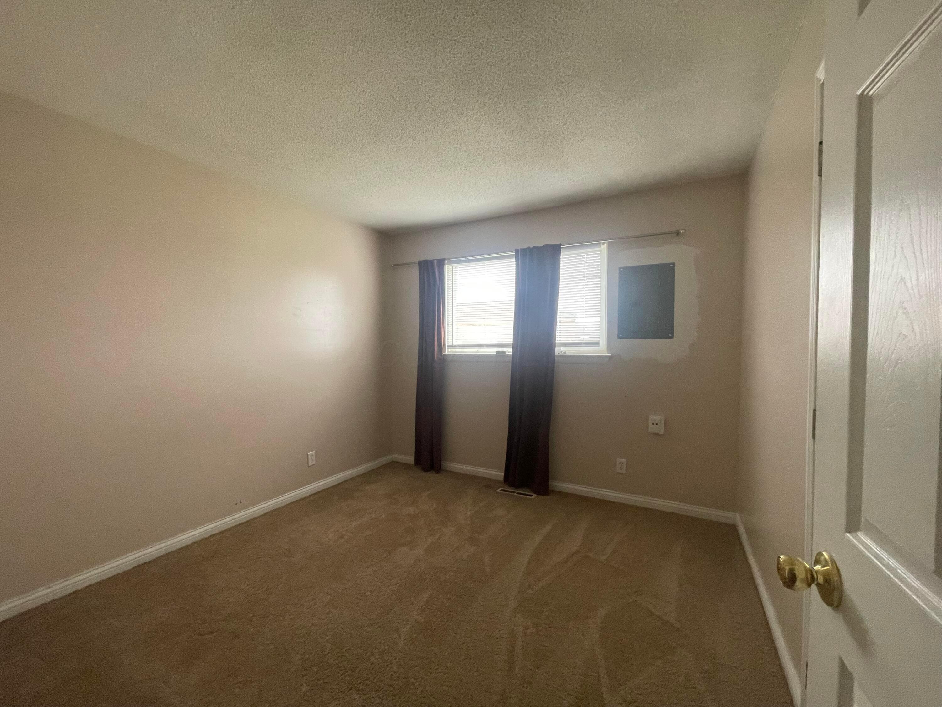 2619 Maybury Road Columbus, OH 43232 - Photo 11 of 17 Bedroom 2