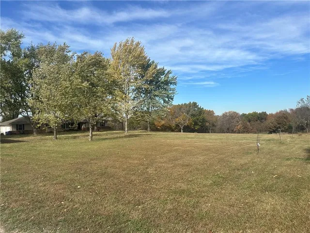 $479,999 | 740 Northwest 1101st Road, Odessa, MO 64076