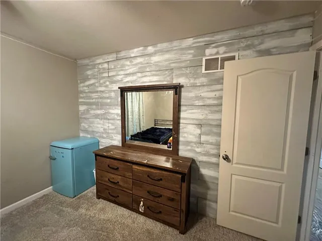 $479,999 | 740 Northwest 1101st Road, Odessa, MO 64076