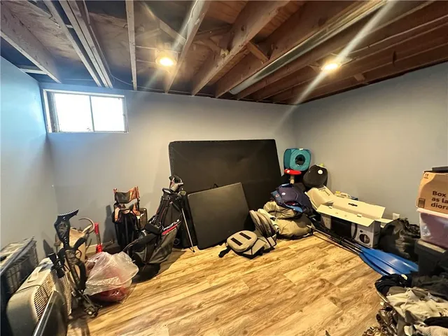 $479,999 | 740 Northwest 1101st Road, Odessa, MO 64076