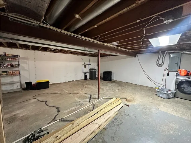 $479,999 | 740 Northwest 1101st Road, Odessa, MO 64076