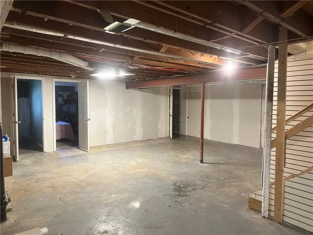 $479,999 | 740 Northwest 1101st Road, Odessa, MO 64076