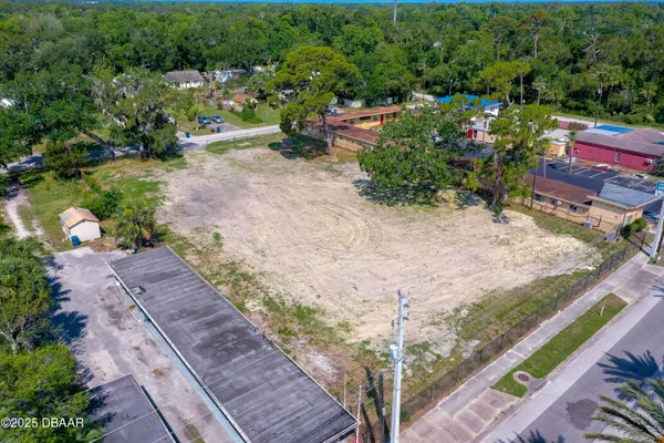 $470,000 | 670 South Yonge Street, Ormond Beach, FL 32174