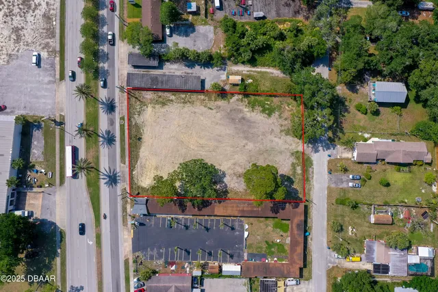 $470,000 | 670 South Yonge Street, Ormond Beach, FL 32174