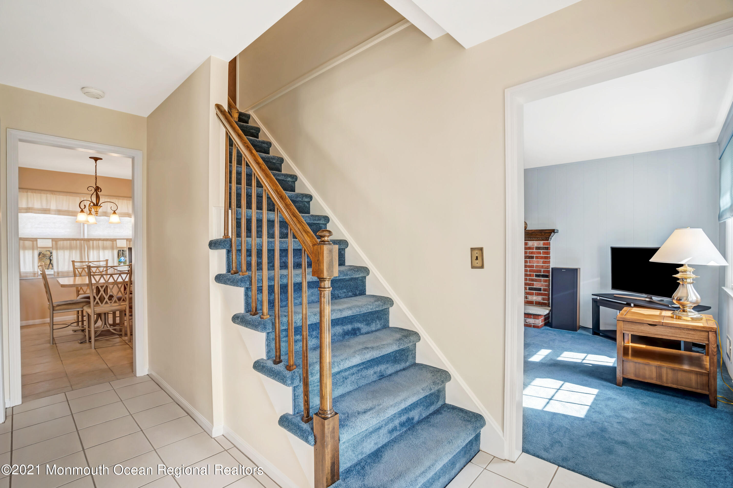 112 Robertsville Road Freehold, NJ 07728 - Photo 11 of 44 012_dsc07135_6_7_8_9
