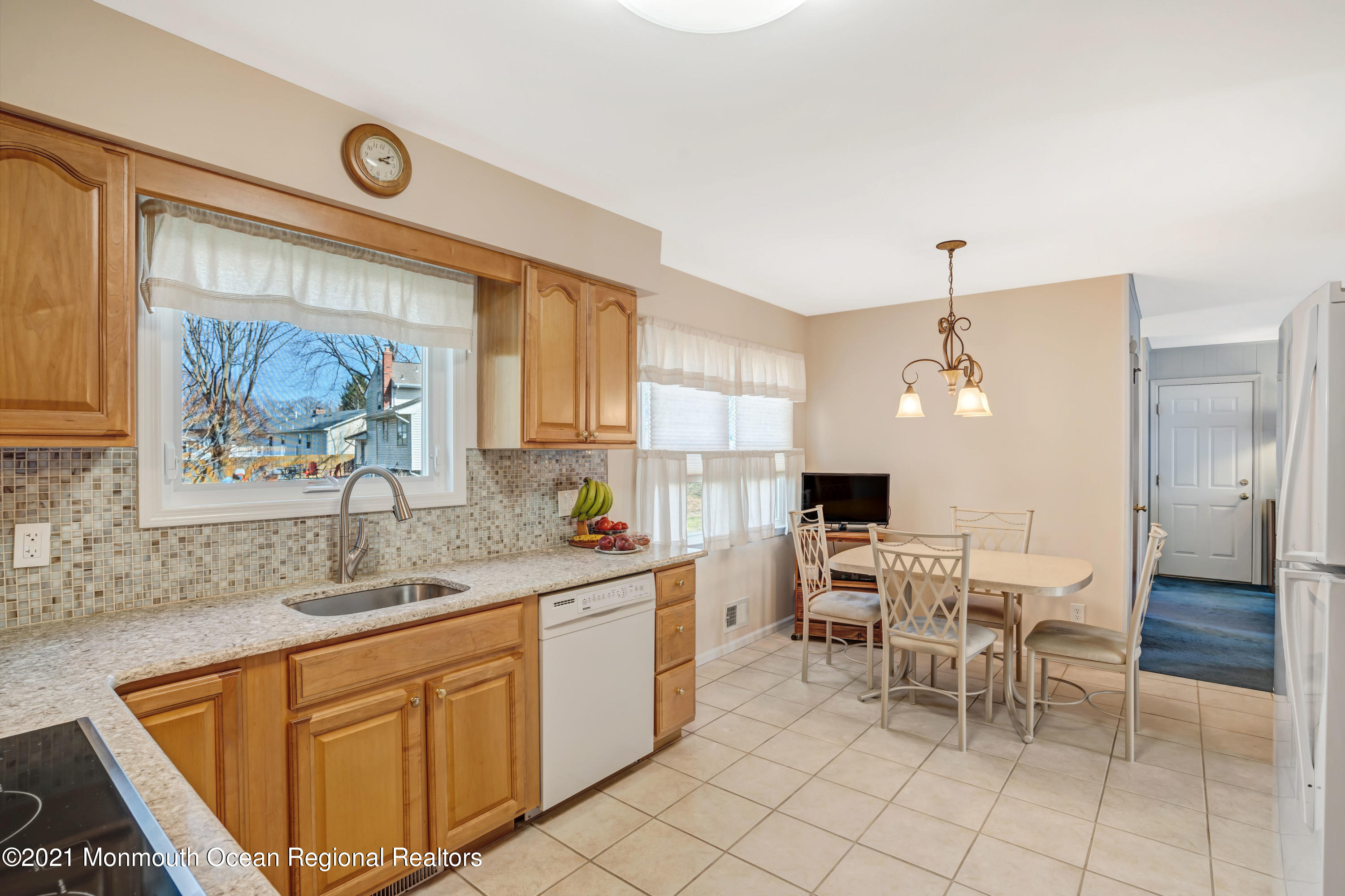 112 Robertsville Road Freehold, NJ 07728 - Photo 20 of 44 021_dsc07180_1_2_3_4