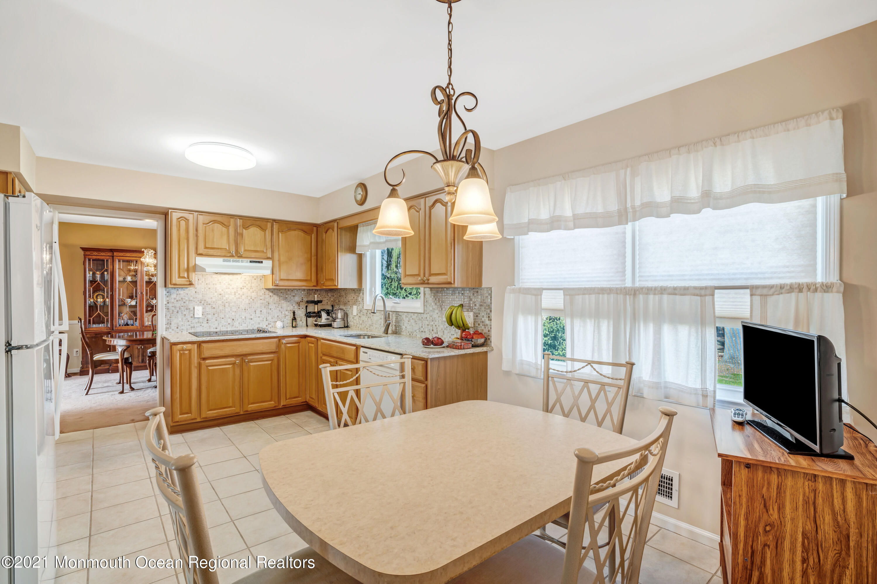 112 Robertsville Road Freehold, NJ 07728 - Photo 26 of 44 027_dsc07215_6_7_8_9