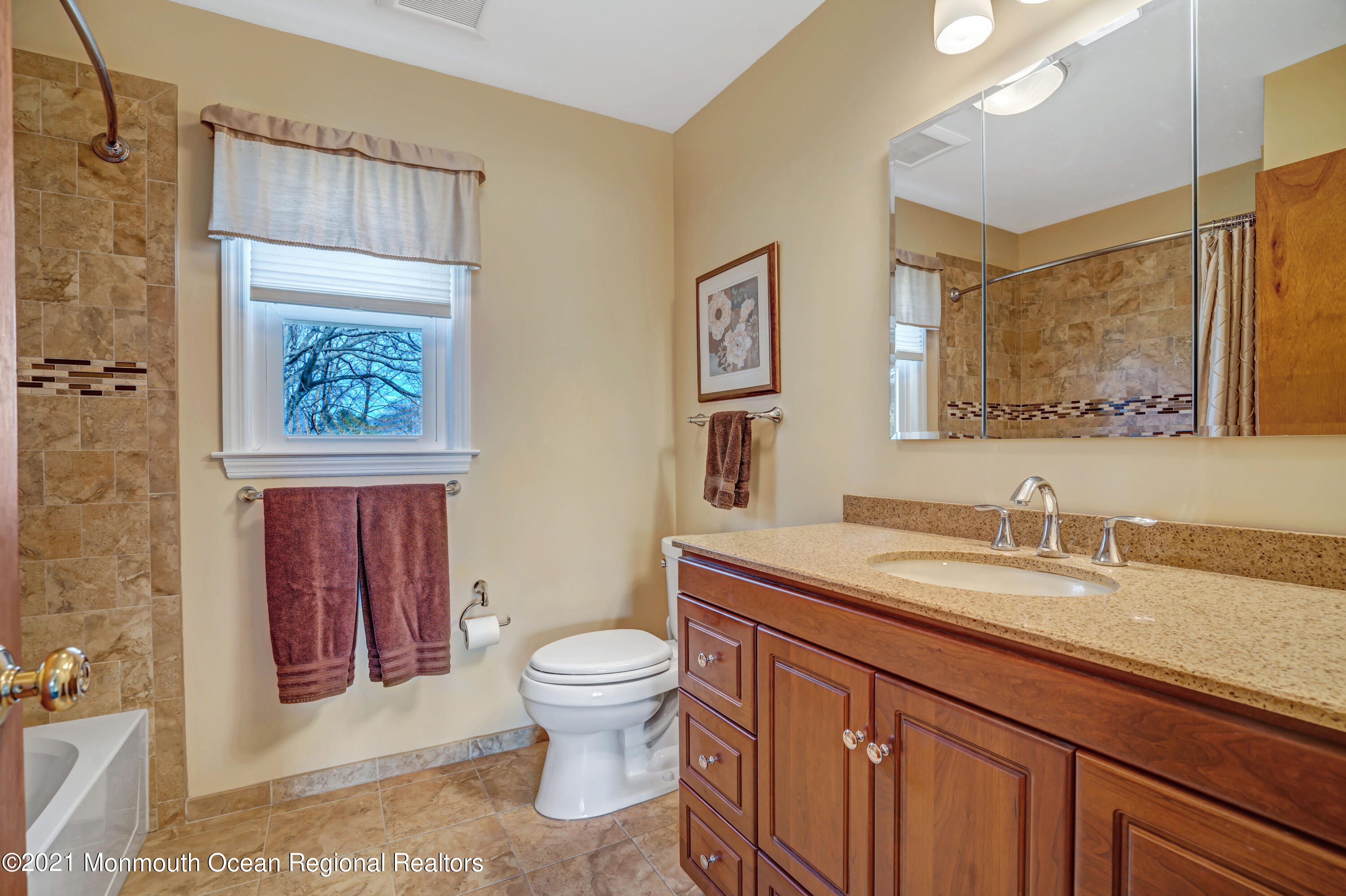 112 Robertsville Road Freehold, NJ 07728 - Photo 36 of 44 037_dsc07265_6_7_8_9
