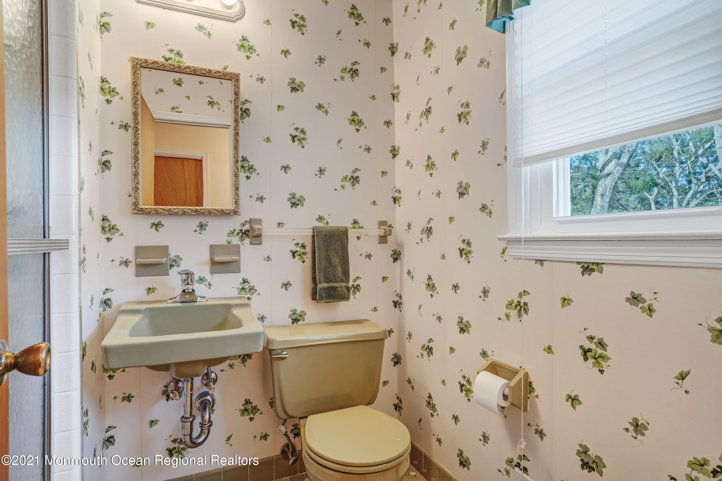 112 Robertsville Road Freehold, NJ 07728 - Photo 40 of 44 041_dsc07285_6_7_8_9