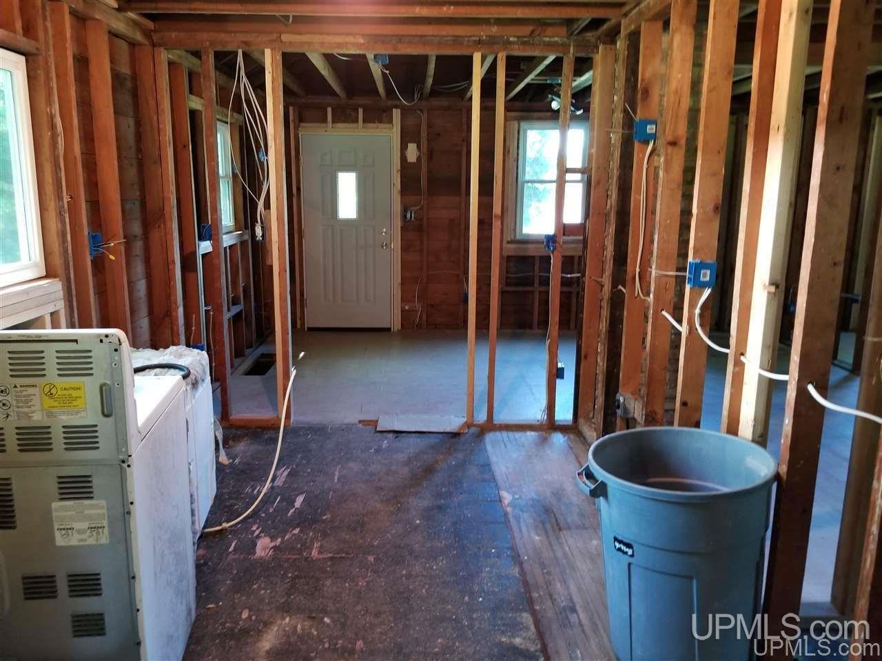 N10624 Lake Road Ironwood, MI 49938 - Photo 6 of 17 Gallery Image 6