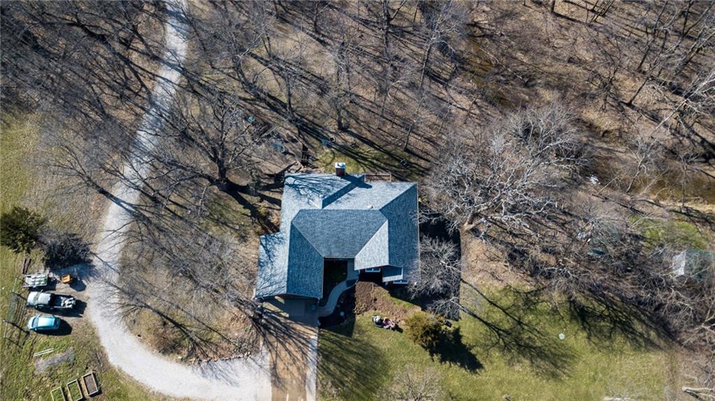 26550 Waverly Road Paola, KS 66071 - Photo 5 of 13