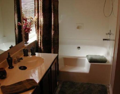 2516 Ridgecrest Road Marrero, LA 70072 - Photo 8 of 8 Gallery Image 8