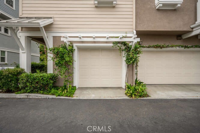 46 Hinterland Way Ladera Ranch, CA 92694 - Photo 46 of 46 front view of a house with a yard