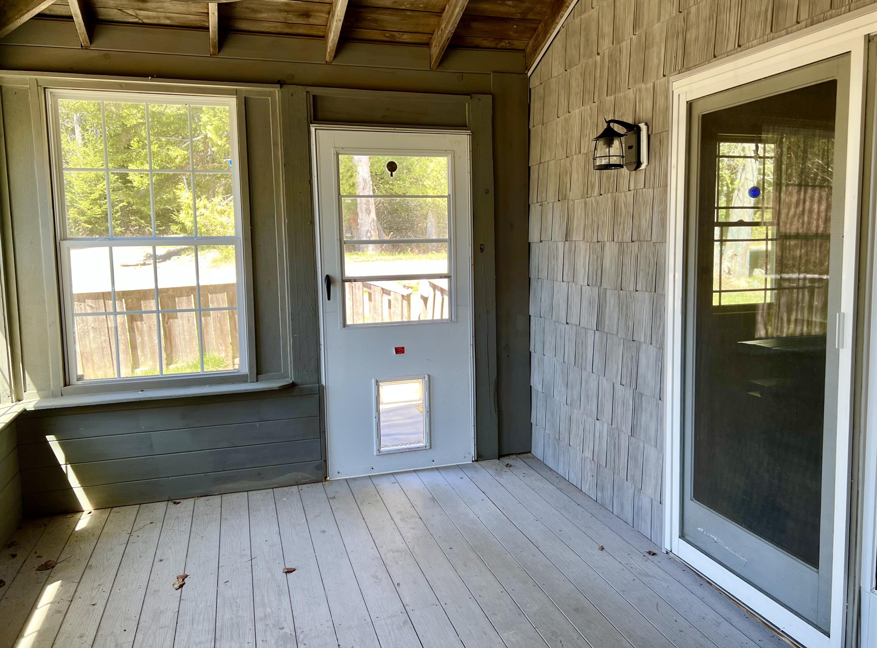 15 Miles Road Seal Cove, ME 04674 - Photo 8 of 64 Interior of the enclosed porch